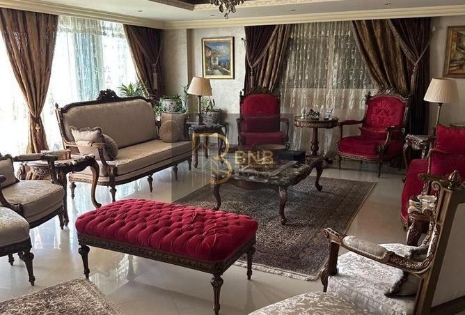 8242123 - Property Image 3