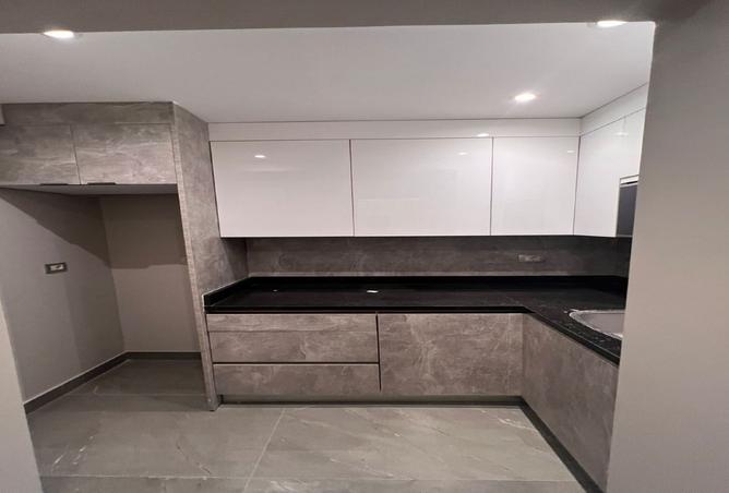 8315100 - Property Image 3