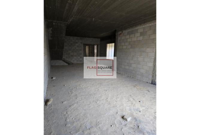8027307 - Property Image 3