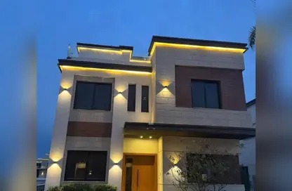 Villa - 4 Bedrooms - 4 Bathrooms for sale in Azzar - 5th Settlement Compounds - The 5th Settlement - New Cairo City - Cairo
