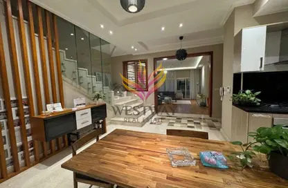 منزل مزدوج - 4 غرف نوم - 4 حمامات للايجار في ذا كراون - طريق مصر اسكندرية الصحراوي - مدينة 6 أكتوبر - الجيزة