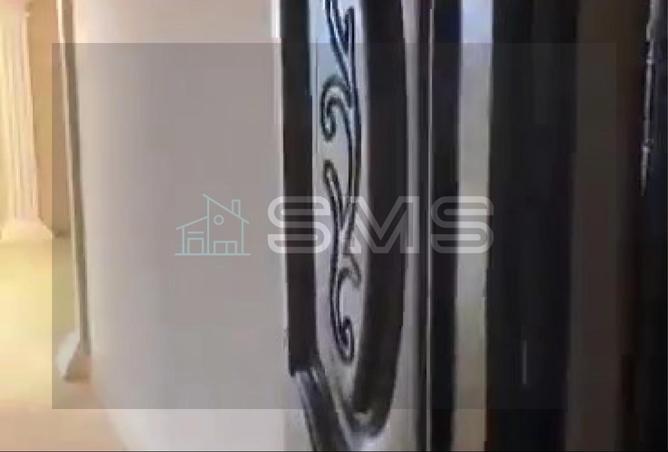 8253939 - Property Image 2