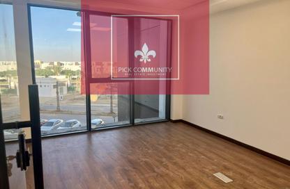 Office Space - Studio - 1 Bathroom for rent in Hyde Park - 5th Settlement Compounds - The 5th Settlement - New Cairo City - Cairo