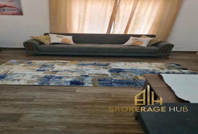 7988074 - Property Image 2