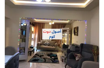 Apartment - 3 Bedrooms - 1 Bathroom for rent in 12th District - 6 October City - Giza