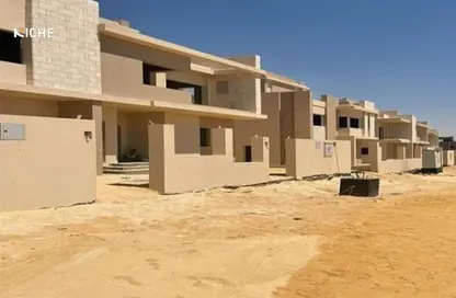 Townhouse - 3 Bedrooms - 4 Bathrooms for sale in Tawny Hyde Park - 6 October Compounds - 6 October City - Giza
