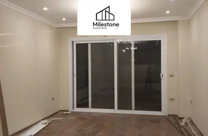 Townhouse - 4 Bedrooms - 4 Bathrooms for sale in The Residences - Hyde Park - New Cairo City - Cairo