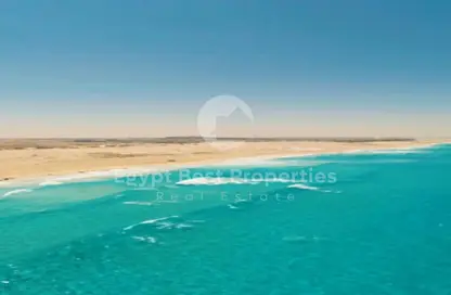 شاليه - 3 غرف نوم - 4 حمامات للبيع في دايركشن وايت - راس الحكمة - الساحل الشمالي