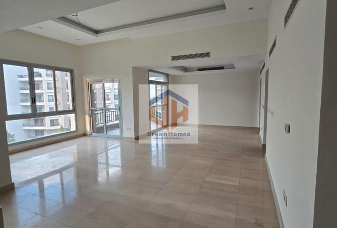 8274370 - Property Image 3