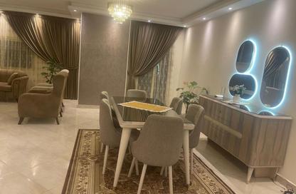 شقة - 3 غرف نوم - 2 حمامات للايجار في عمارات البنفسج - البنفسج - مدينة القاهرة الجديدة - القاهرة