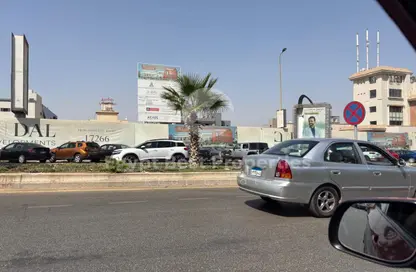 محل - استوديو - 1 حمام للبيع في حدائق المهندسين - الحي الرابع - الشيخ زايد - الجيزة