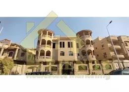 شقة - 3 غرف نوم - 3 حمامات للبيع في الحي السابع - مدينة الشروق - القاهرة