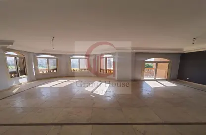 Apartment - 3 Bedrooms - 3 Bathrooms for rent in Midan Al Makhzangy - Al Narges 8 - Al Narges - New Cairo City - Cairo