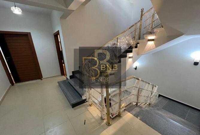 8144926 - Property Image 2