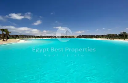 Chalet - 3 Bedrooms - 4 Bathrooms for sale in Swan Lake North Coast - Qesm Ad Dabaah - North Coast