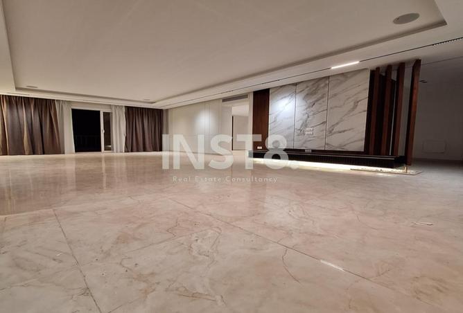 8095467 - Property Image 2