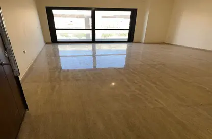 (بنتهاوس  (روف - 3 غرف نوم - 3 حمامات للايجار في باتيو كازا - الباتيو - كمبوندات الشروق - مدينة الشروق - القاهرة
