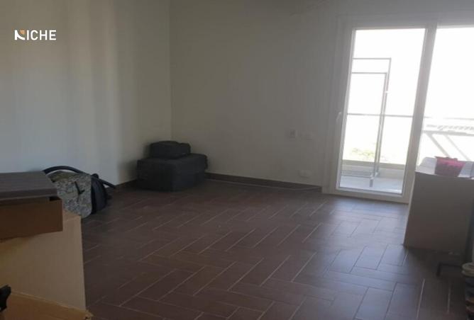 8232021 - Property Image 3