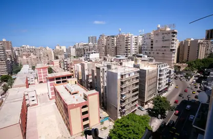 شقة - 2 غرف نوم - 2 حمامات للبيع في ميدان فيكتور عمانوئيل - سموحة - حي شرق - الاسكندرية