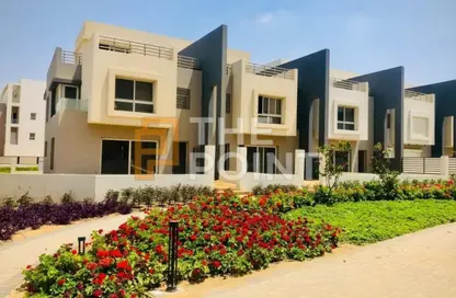 تاون هاوس - 3 غرف نوم - 4 حمامات للبيع في هايد بارك - مدينة القاهرة الجديدة - القاهرة