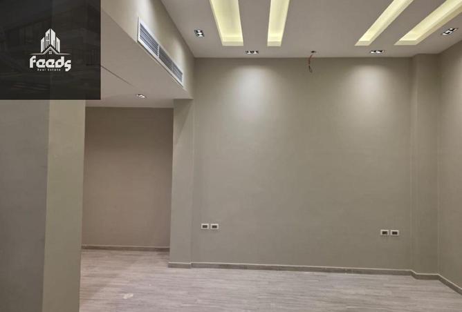 8099991 - Property Image 3