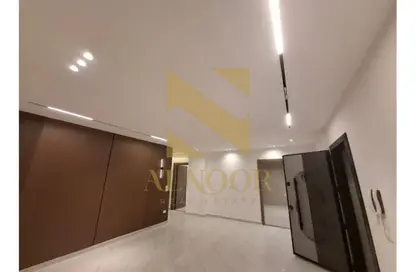 شقة - 3 غرف نوم - 2 حمامات للبيع في الجومان - الحي السابع - الشيخ زايد - الجيزة