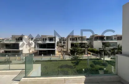 تاون هاوس - 3 غرف نوم - 4 حمامات للايجار في مون ريزيدنس - فيفث سكوير - التجمع الخامس - مدينة القاهرة الجديدة - القاهرة