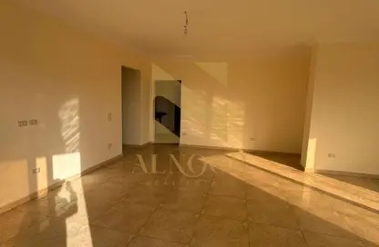 Apartment - 3 Bedrooms - 3 Bathrooms for rent in West Somid Road - West Somid - 6 October City - Giza