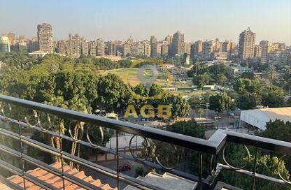 شقة - 4 غرف نوم - 3 حمامات للبيع في شارع طيبه - المهندسين - الجيزة