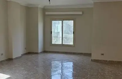 Apartment - 3 Bedrooms - 2 Bathrooms for rent in Al Shaimaa St. - Area F - Ganoob El Acadimia - New Cairo City - Cairo