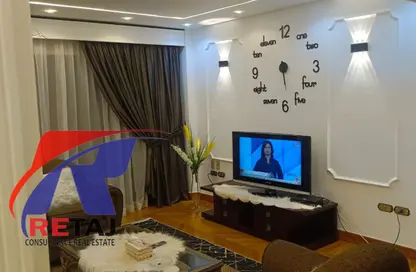 Apartment - 3 Bedrooms - 2 Bathrooms for rent in Abbas Al Akkad St. - 1st Zone - Nasr City - Cairo