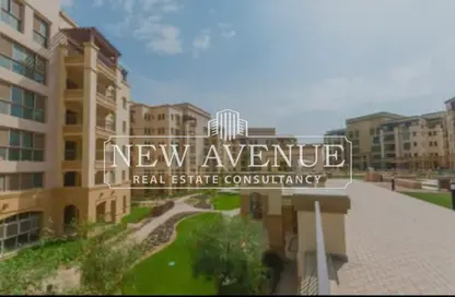 Apartment - 2 Bedrooms - 3 Bathrooms for sale in Aurora - Uptown Cairo - Mokattam - Cairo