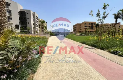 Apartment - 3 Bedrooms - 3 Bathrooms for sale in O West - 6 October Compounds - 6 October City - Giza