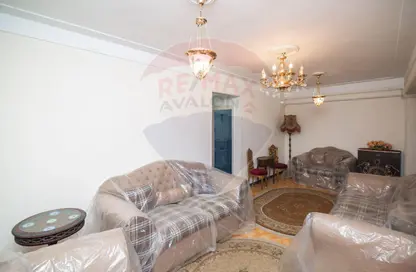 Apartment - 2 Bedrooms - 1 Bathroom for sale in Al Mosheer Ahmed Ismail St. - Mustafa Kamel - Hay Sharq - Alexandria