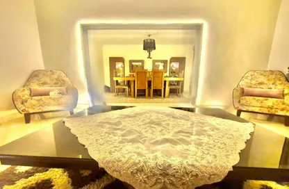 شقة - 3 غرف نوم - 2 حمامات للبيع في شارع كورنيش النيل - المعادي - حي المعادي - القاهرة