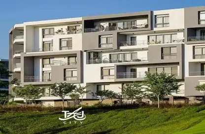 Apartment - 2 Bedrooms - 2 Bathrooms for sale in Taj City - 5th Settlement Compounds - The 5th Settlement - New Cairo City - Cairo