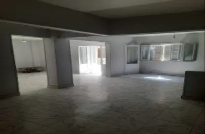 Apartment - 2 Bedrooms - 1 Bathroom for rent in Al Horeya St. - Almazah - Heliopolis - Masr El Gedida - Cairo