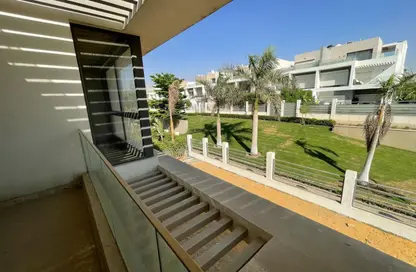Villa - 4 Bedrooms - 4 Bathrooms for sale in Moon Residences - Fifth Square - The 5th Settlement - New Cairo City - Cairo