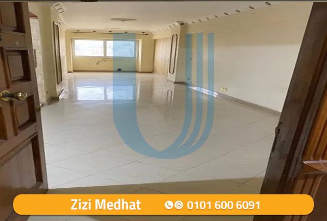 8354626 - Property Image 2