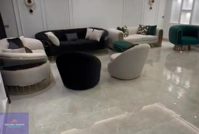 8112393 - Property Main Image