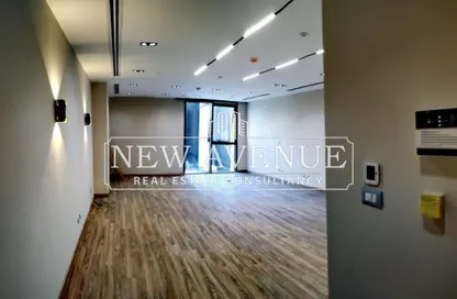 مساحات مكتبية - استوديو - 1 حمام للايجار في هايد بارك - مدينة القاهرة الجديدة - القاهرة