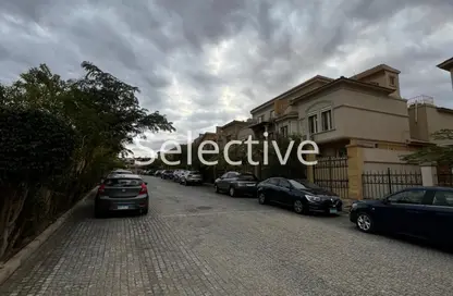 Townhouse - 7+ Bedrooms - 7+ Bathrooms for sale in Meadows Park - Sheikh Zayed Compounds - Sheikh Zayed City - Giza