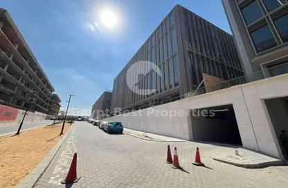 بناية كاملة - استوديو - 5 حمامات للبيع في مول هايد بارك بيزنس - شارع التسعين الجنوبي - التجمع الخامس - مدينة القاهرة الجديدة - القاهرة