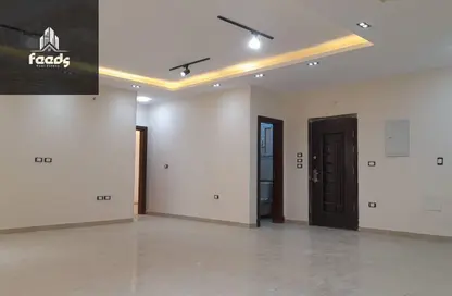 Duplex - 4 Bedrooms - 4 Bathrooms for rent in South Lotus - El Lotus - New Cairo City - Cairo