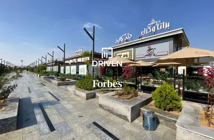 محل تجاري - استوديو - 1 حمام للايجار في مول سيتي ووك - طريق وصلة دهشور - الشيخ زايد - الجيزة