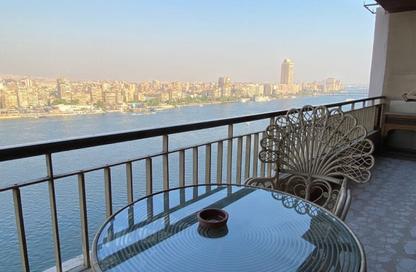 شقة - 4 غرف نوم - 4 حمامات للبيع في الزمالك - القاهرة