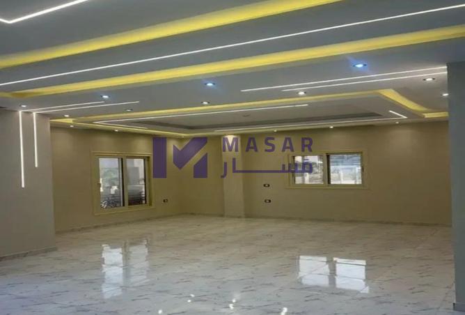 8340819 - Property Image 3