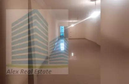 Apartment - 3 Bedrooms - 2 Bathrooms for rent in Al Mosheer Ahmed Ismail St. - Sidi Gaber - Hay Sharq - Alexandria