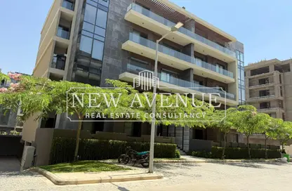 Apartment - 3 Bedrooms - 2 Bathrooms for sale in El Patio Oro - 5th Settlement Compounds - The 5th Settlement - New Cairo City - Cairo