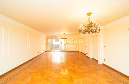 Apartment - 3 Bedrooms - 3 Bathrooms for sale in Al Fath St. - Janaklees - Hay Sharq - Alexandria